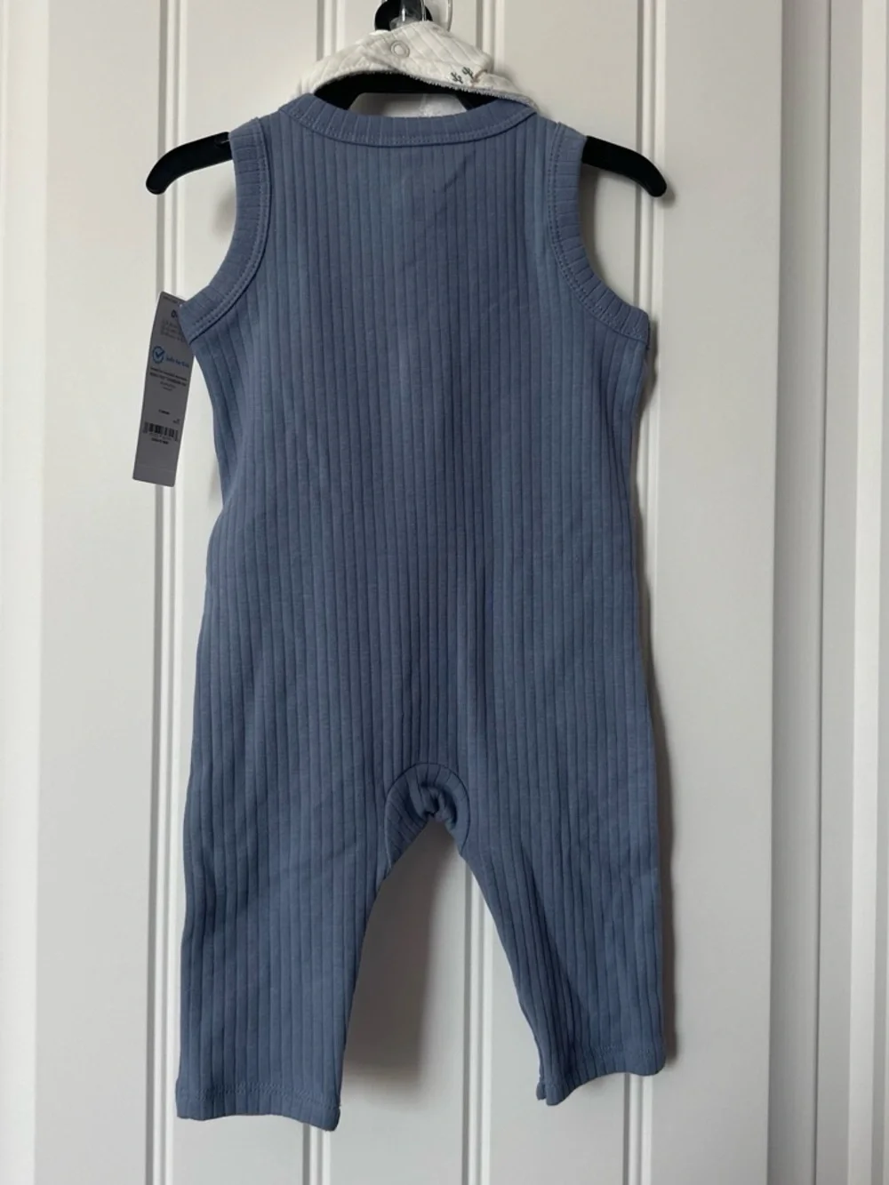 Kids Ribbed Sleeveless Romper with White Bandana Bib
